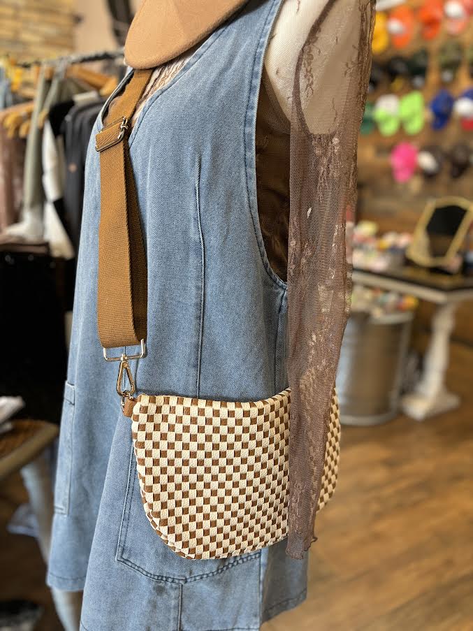 Weslyn Crossbody Bag