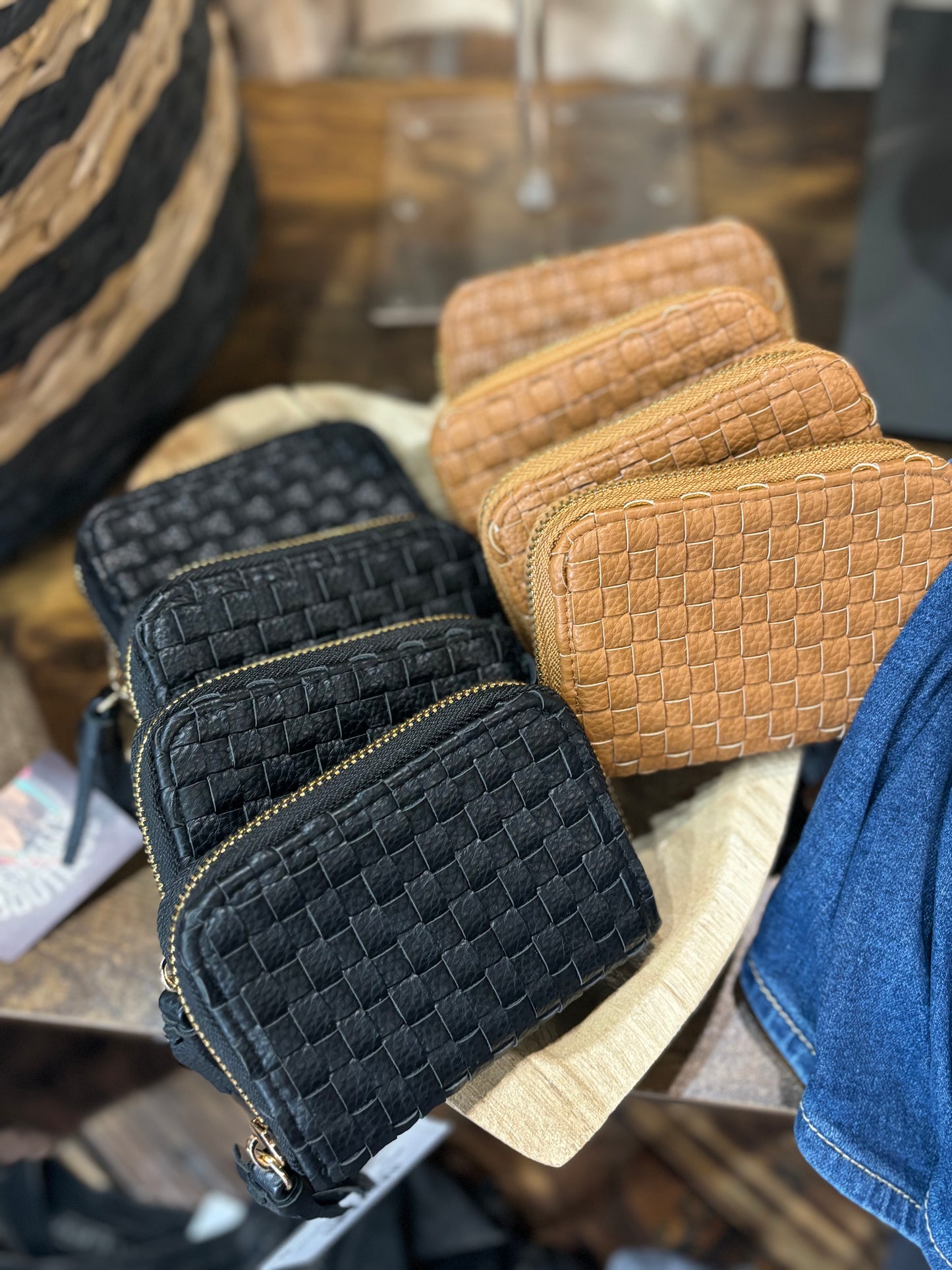 Willow Woven Wallet