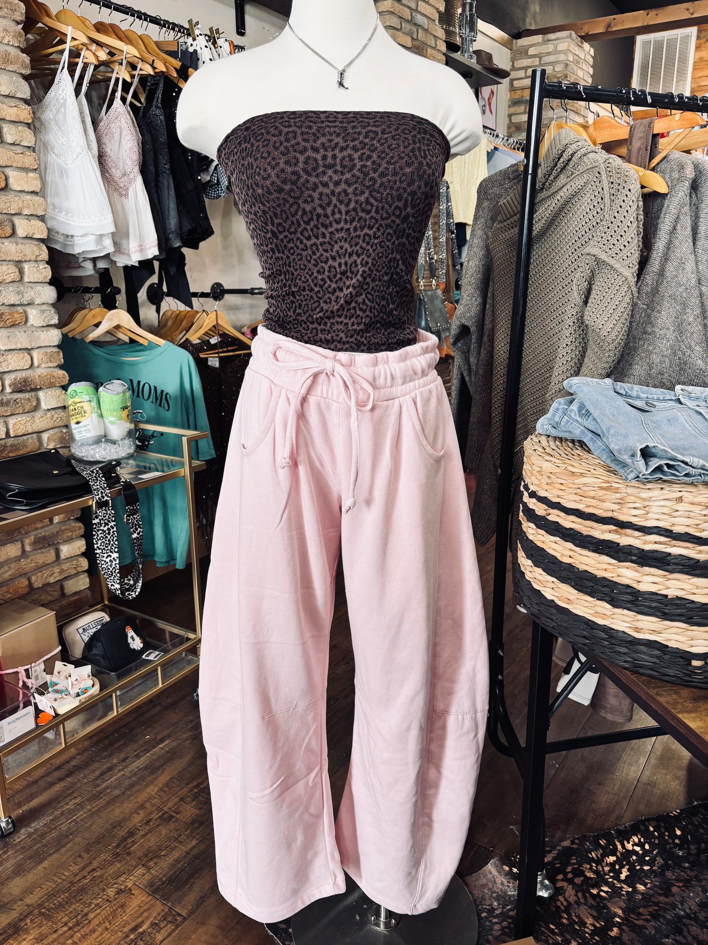 Barrel Mid Rise Sweats - Pink
