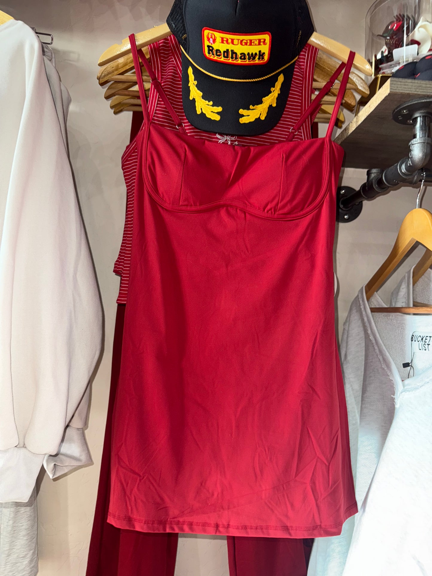 Sweetheart Dress - Cherry Red