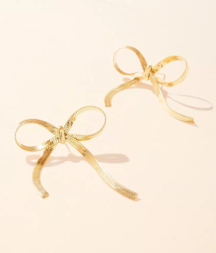 Lilly Bow Earring