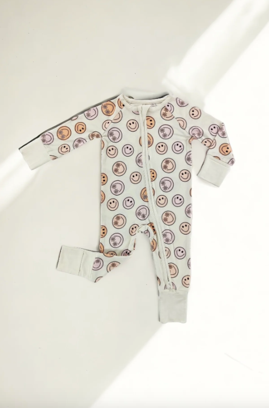 Groovy Smiley Bamboo Sleeper