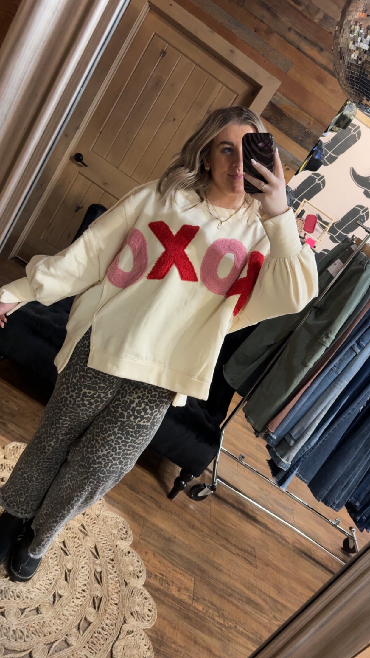 Hugs & Kisses Pullover