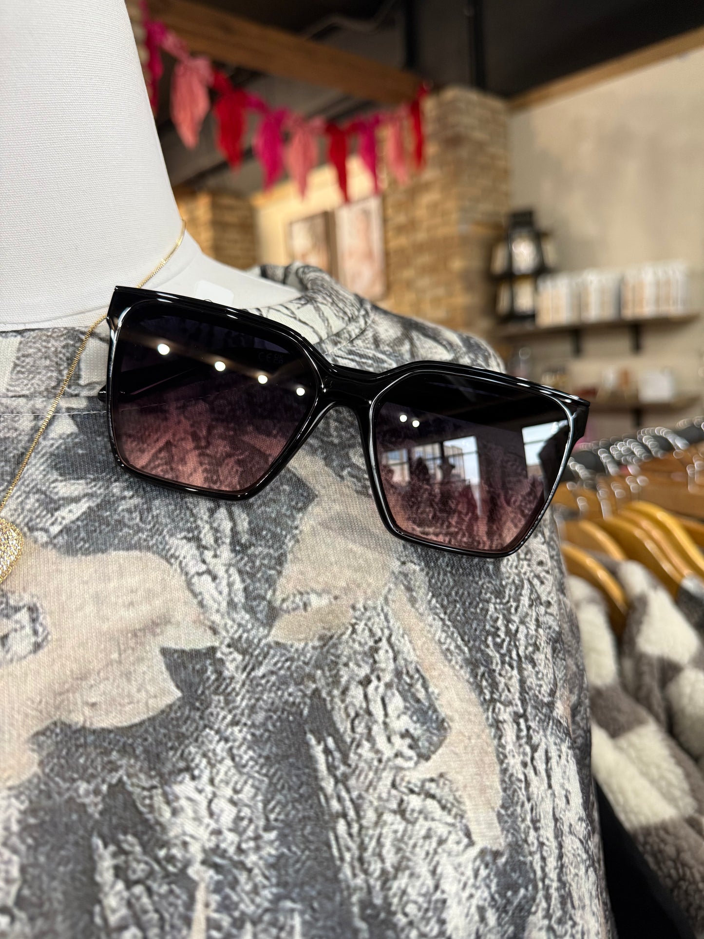 Level Up Quay Shades