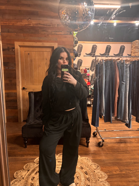 Cold Shoulder Essential Lounge Set