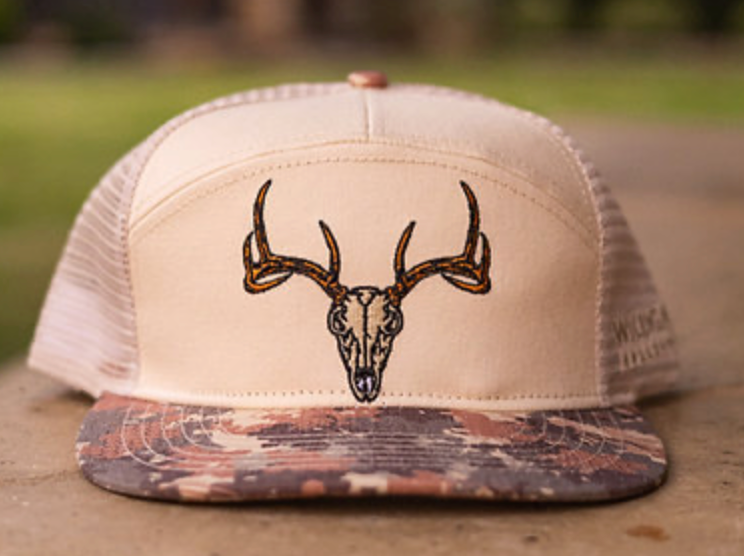 Adult 7 Panel Camo Bill Mount Hat